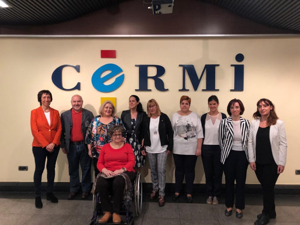 Asistentes a la XIII reunión ordinaria del patronato de CERMI Mujeres