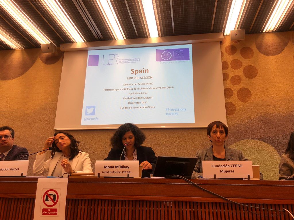 Concha Díaz, presidenta de la FCM, durante la sesión preparatoria del Examen Periódico Universal de derechos humanos al que será sometida España en enero de 2020