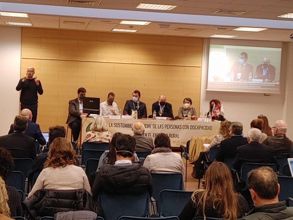 ponencia impartida por el presidente del CERMI Comunidad Valenciana, Luis Vañó Gisbert, durante la segunda jornada del XVI Congreso de CERMIS Autonómicos