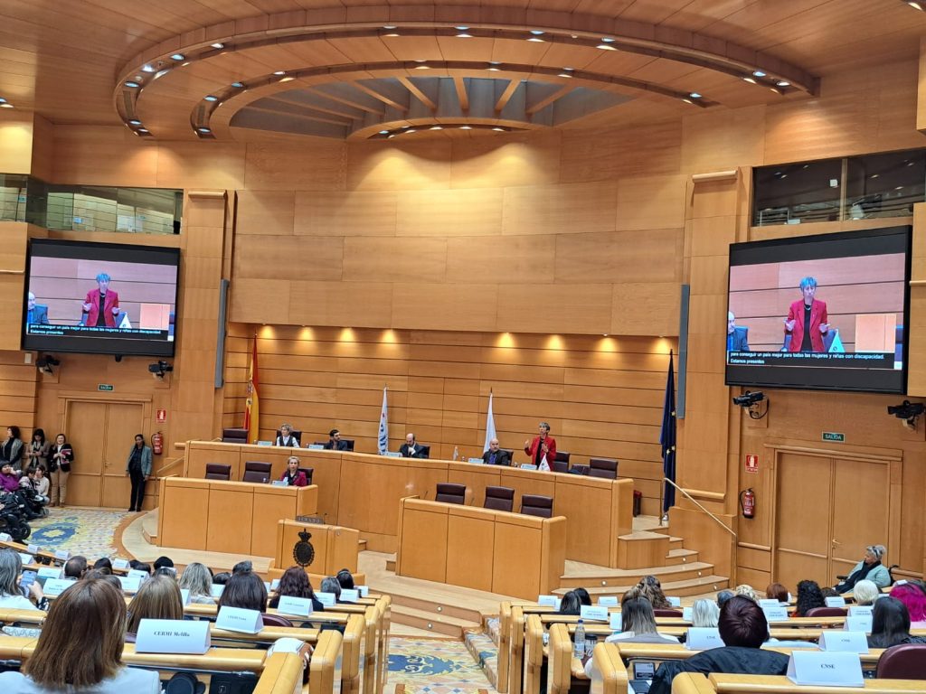 Acto de inauguración del del “Parlamento de las mujeres con discapacidad: ¡El futuro que queremos!”, que ha tenido lugar en el hemiciclo del Senado de España