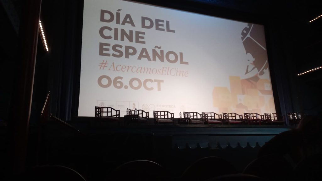 Imagen de una pantalla de cine en la que se lee: "Día del cine español"