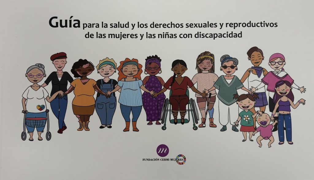 Imagen de la cubierta de la guía que muestra varias mujeres y niñas con discapacidad cogidas de la mano